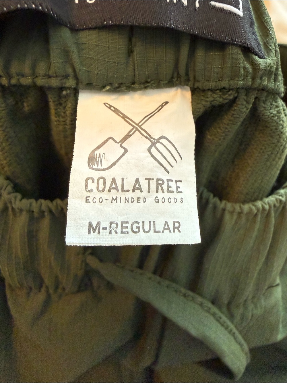 Coalatree Trailhead Adventure Pants Olive Green Ripstop Drawstring Hiking M Reg - Picture 7 of 14
